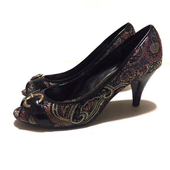 Steve Madden Shoes - Steve Madden Bezle Brocade Peep-Toe Heels